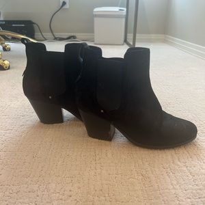 Rag and Bone Black short booties